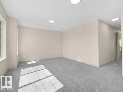 3010 17A Ave NW photo 43