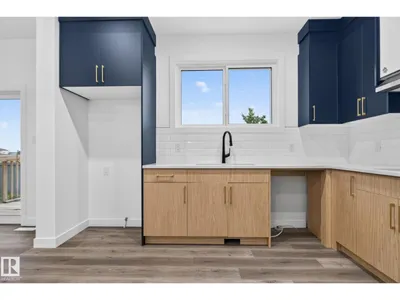 13 ENNS CT photo 23