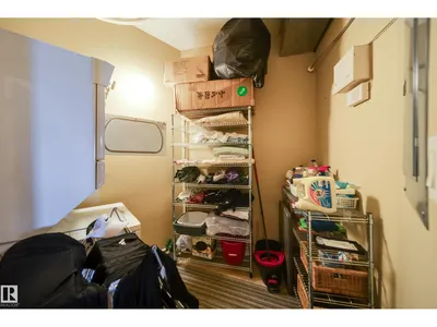 #1301 9020 JASPER AV NW photo 20