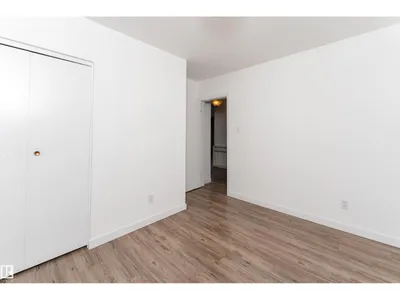 7120 139 AV NW photo 19