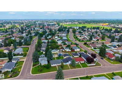 7120 139 AV NW photo 47