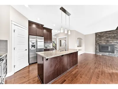 4212 CHARLES CL SW photo 17