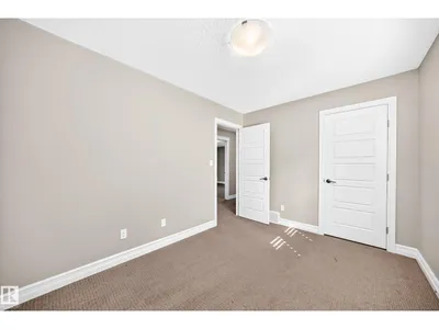 4212 CHARLES CL SW photo 40