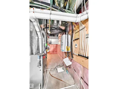 4212 CHARLES CL SW photo 50