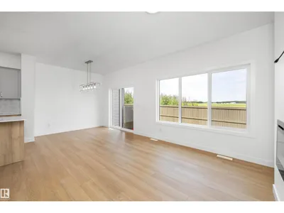 8632 183 AV NW photo 19