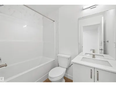 8632 183 AV NW photo 29