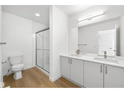 8632 183 AV NW photo 37