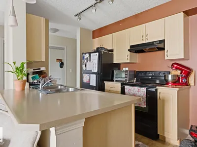 #106 13907 136 ST NW photo 27