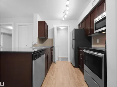 #205 5816 MULLEN PL NW photo 5