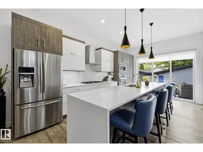 10433 140 ST NW photo 12