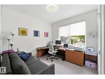 10433 140 ST NW photo 30