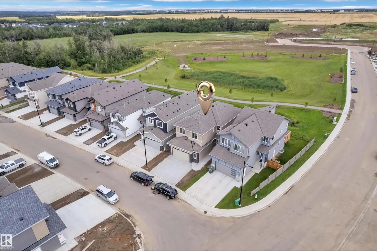 764 ASTORIA WY exterior