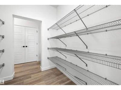 4039 207 ST NW photo 8