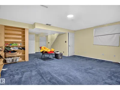 3755 20 ST NW photo 23