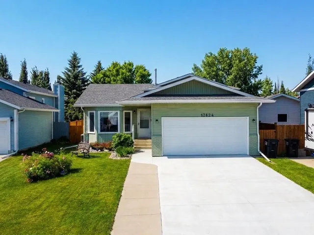17824 93 ST NW, Edmonton