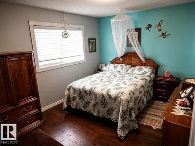 17824 93 ST NW photo 8