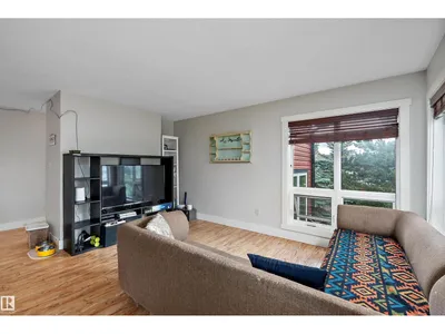 203 GRAYBRIAR GR photo 8