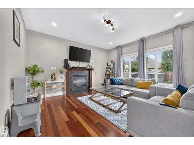 3006 Montrose BV photo 11