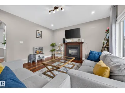 3006 Montrose BV photo 12