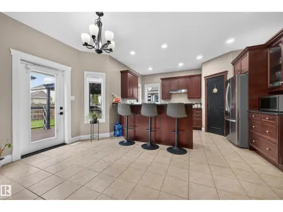 3006 Montrose BV photo 15