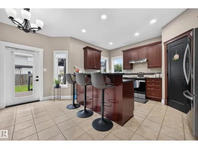 3006 Montrose BV photo 19