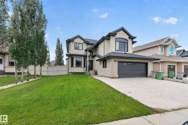 3006 Montrose BV photo 2