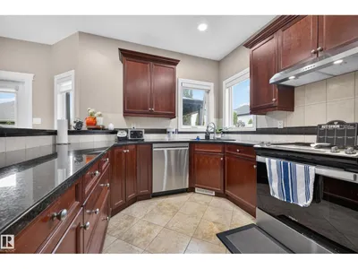3006 Montrose BV photo 20