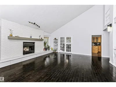 6016 177 ST NW photo 10