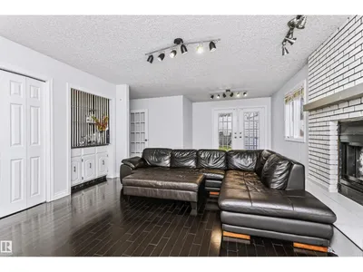 6016 177 ST NW photo 13