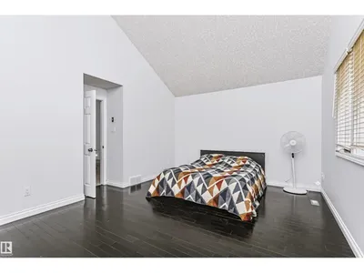 6016 177 ST NW photo 33