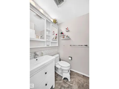 3516 117A ST NW photo 23