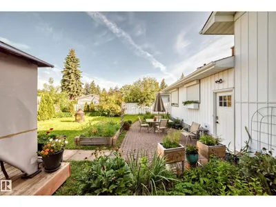 3516 117A ST NW photo 49