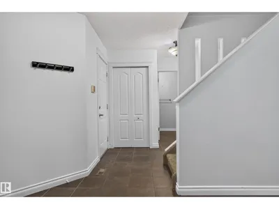 12724 148 AV NW photo 16