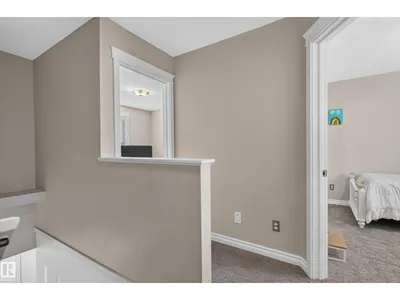 12724 148 AV NW photo 28