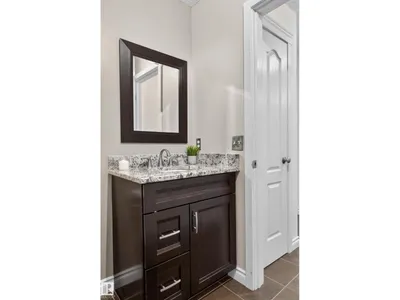 12724 148 AV NW photo 27