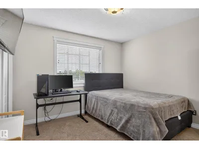 12724 148 AV NW photo 42