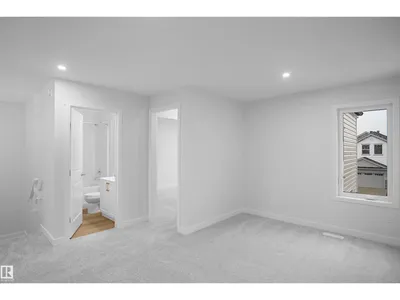 2250 194A ST NW photo 20