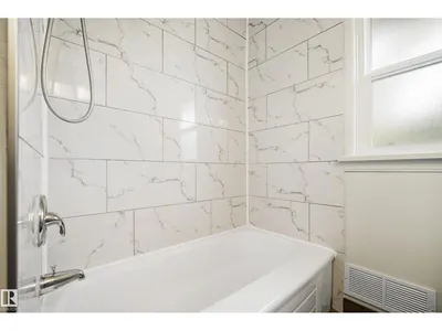10426 79 ST NW photo 37