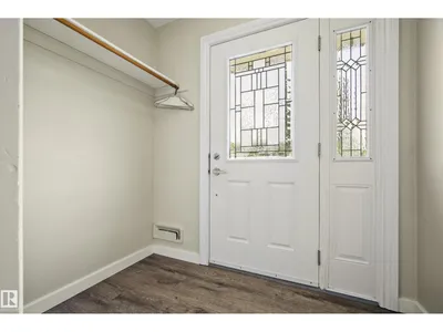 10426 79 ST NW photo 22