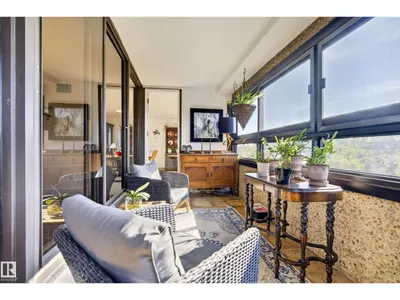 #303 9929 SASKATCHEWAN DR NW photo 24
