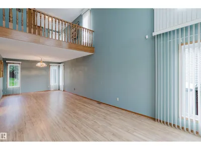 7 HILLTOP CR photo 4