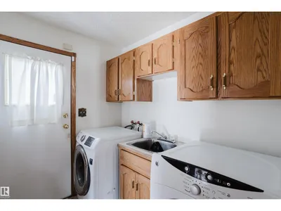 7 HILLTOP CR photo 20