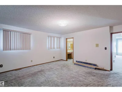 7 HILLTOP CR photo 26