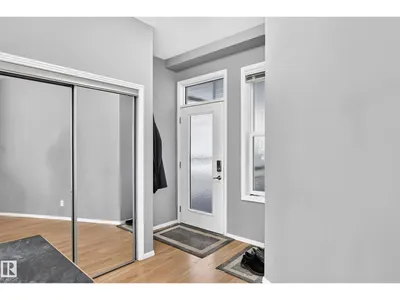 #349 4827 104A ST NW photo 5