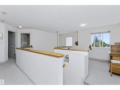 1720 ROBERTSON PL SW photo 23