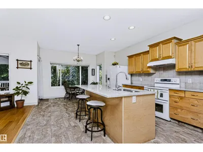 1720 ROBERTSON PL SW photo 12