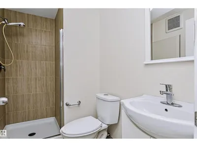 1720 ROBERTSON PL SW photo 39