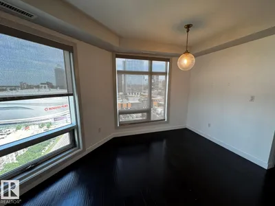 #1803 10388 105 ST NW photo 6