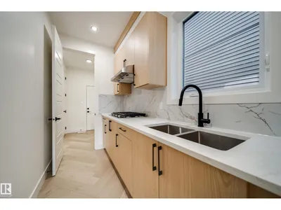 5 PIERWYCK LO photo 11