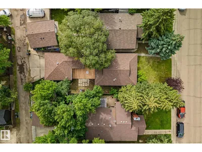 5111 40 AV NW photo 42